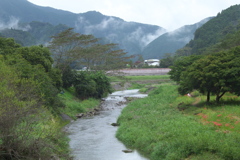 游の郷・雨上がり♪1