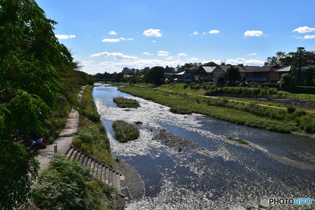 川