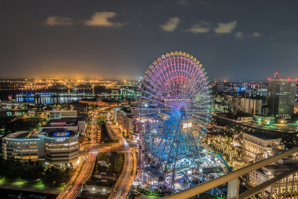 横浜・みなとみらいの夜景