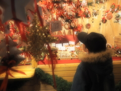 CAFF9C7C-0F5E-40AF-9C58-E0FE51440308