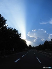 空の境目に向かって