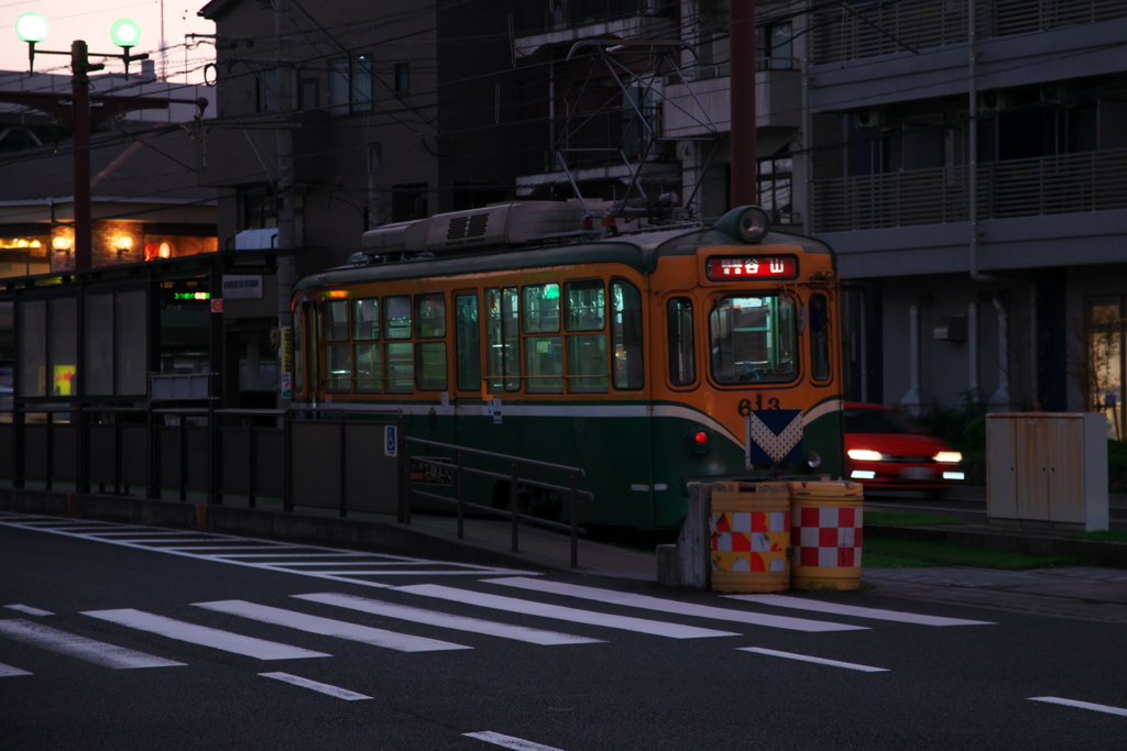 谷山行