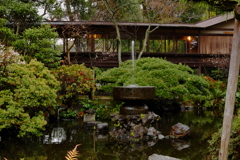 報徳二宮神社の境内の庭園