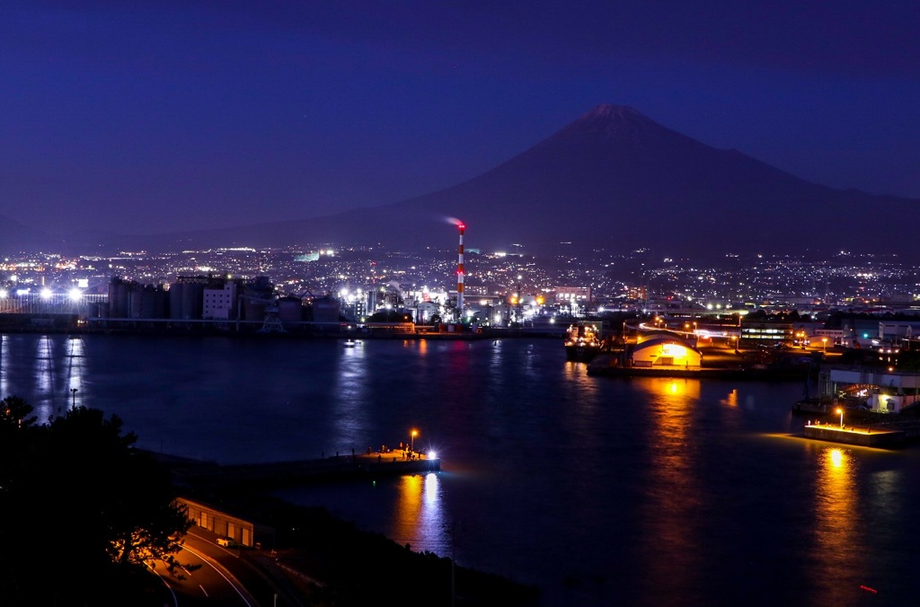 夜の田子ノ浦