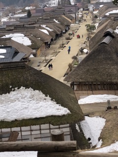 春近し