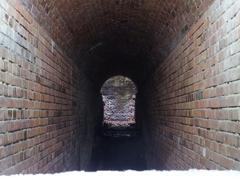 廃線トンネルを歩く　７（暗渠）