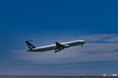 B773