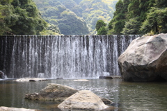 水のカーテン
