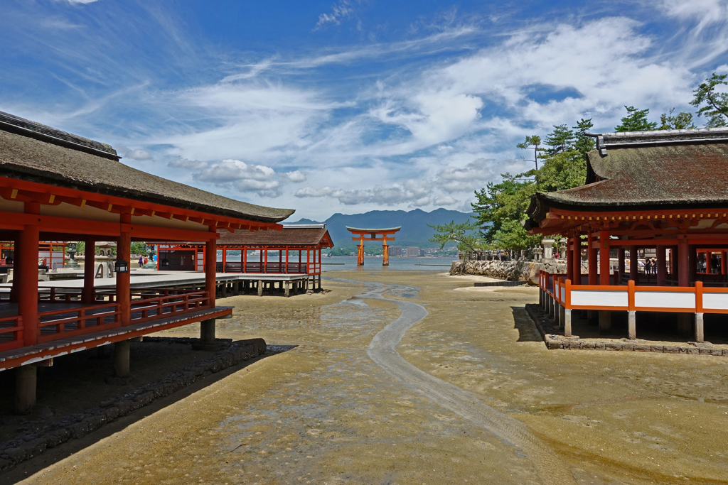厳島神社