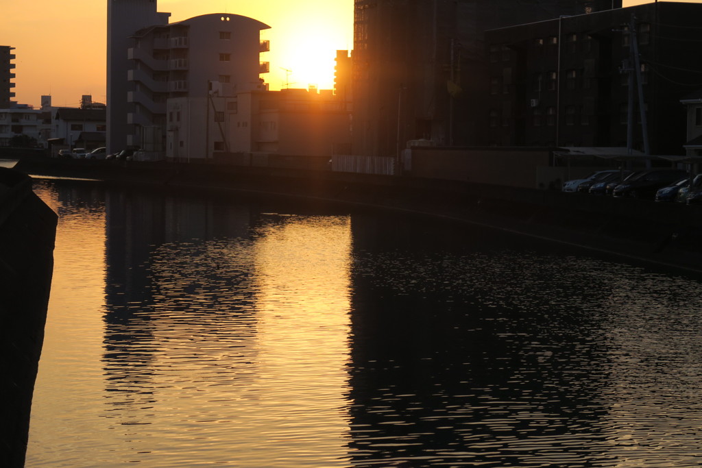 朝日