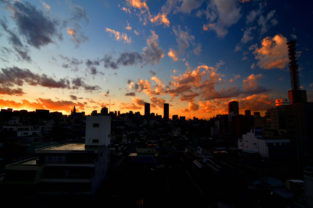 街の夕暮れ By Hima人 Id 7591105 写真共有サイト Photohito