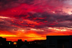 まるで溶岩のような夕焼け