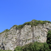秋空の下の絶壁