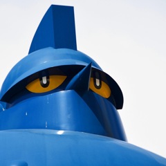 鉄人28号 ＼(◎o◎)／