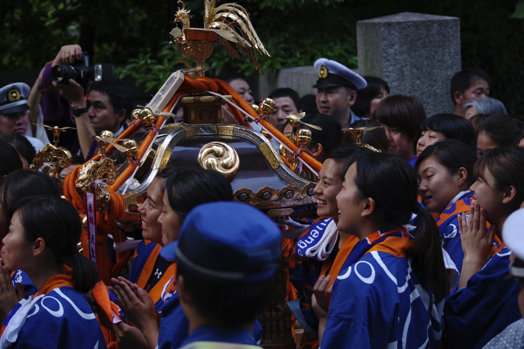山王祭　宮入　by法政
