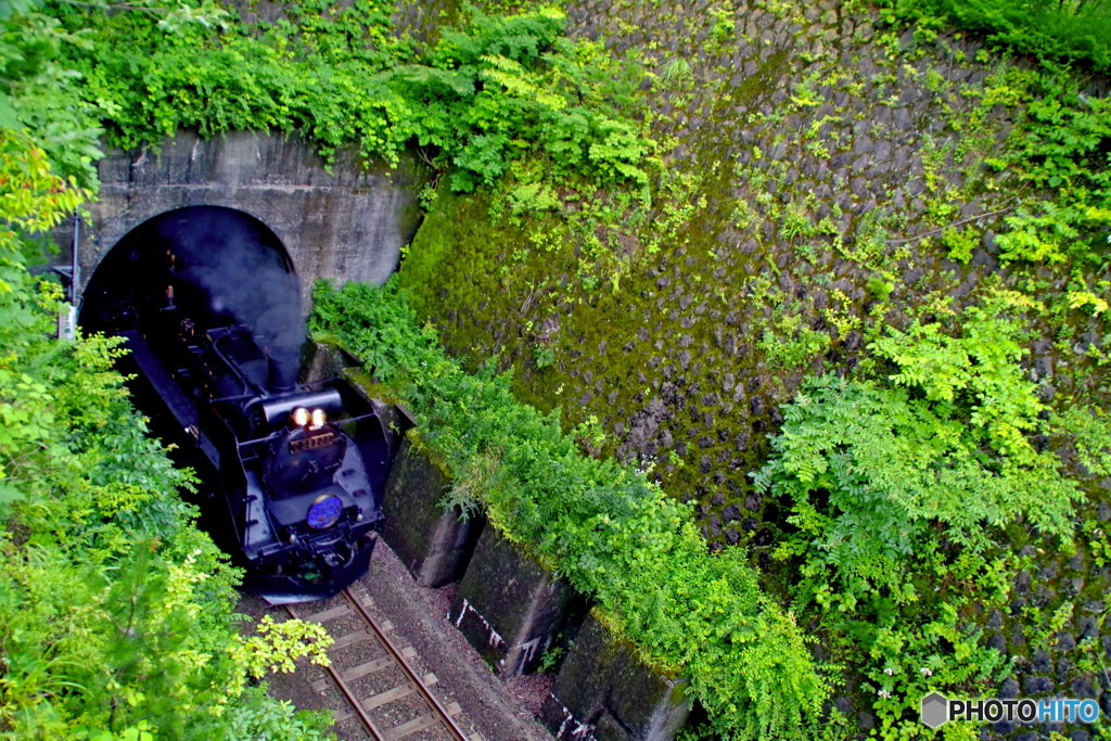 銀河鉄道　トンネル出口