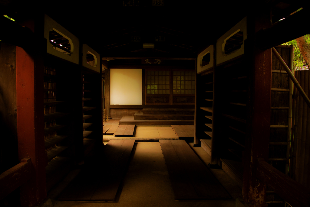 本土寺ー８　座敷童