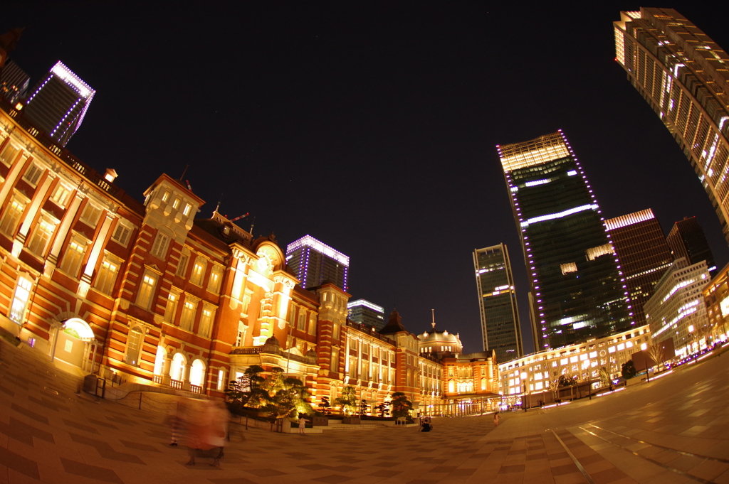 東京駅夜景