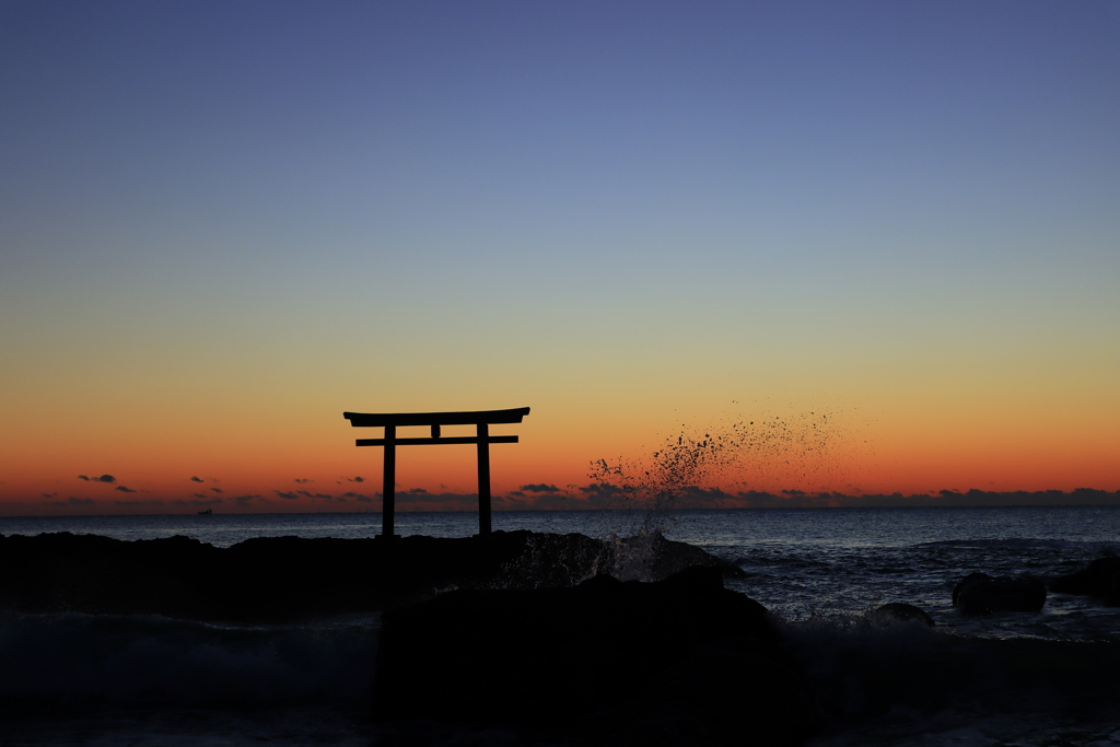 夜明け前