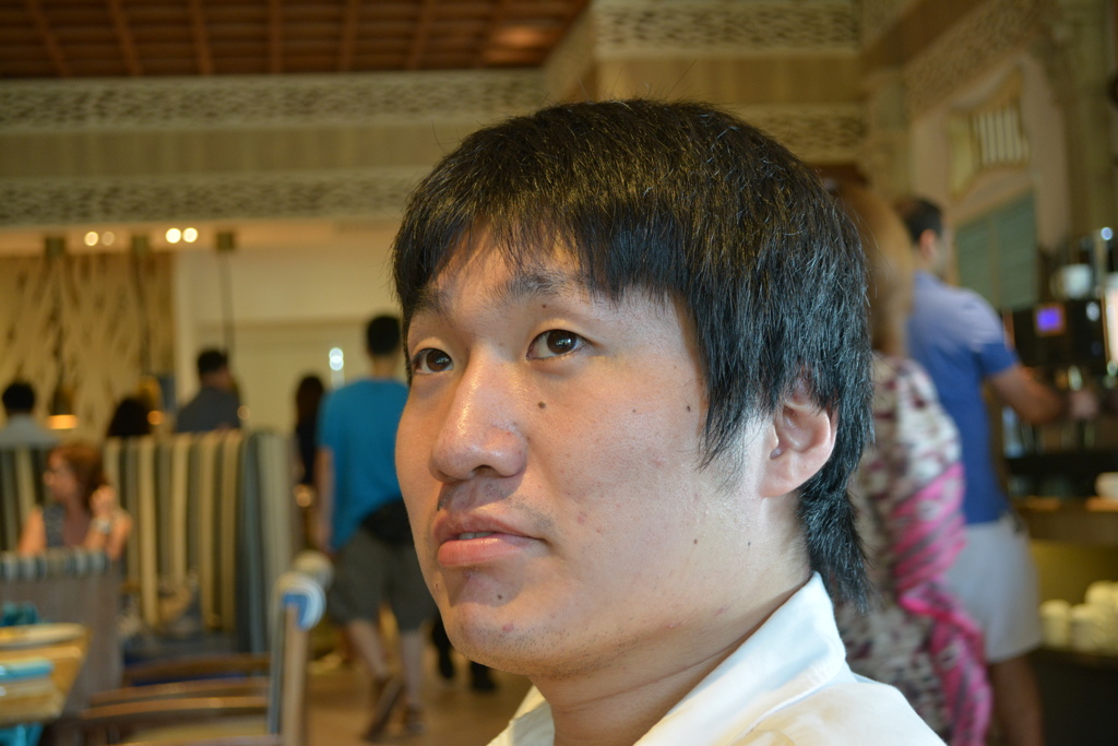 シンガポール