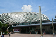シンガポール
