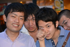 シンガポール