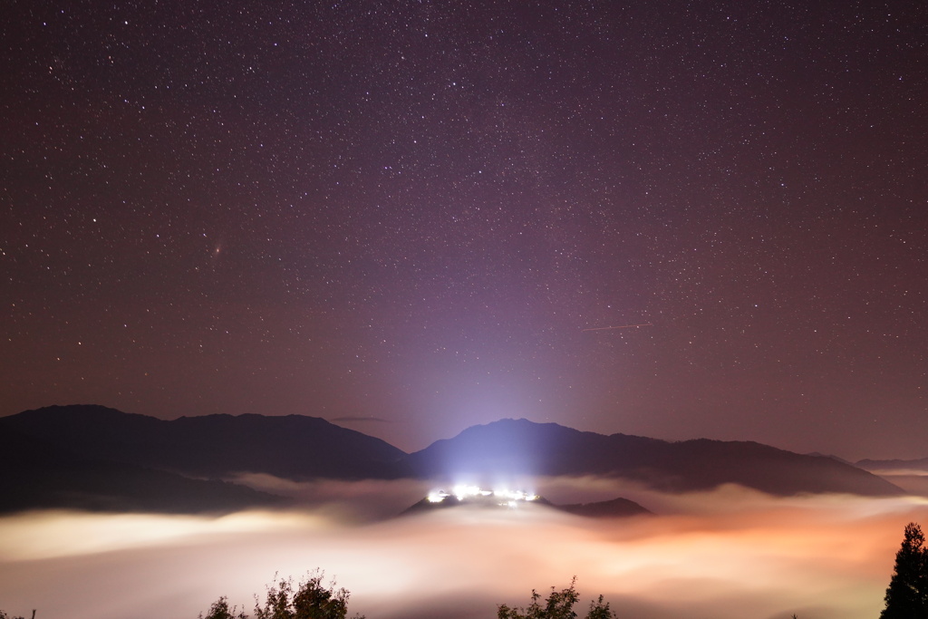 星空の竹田城跡