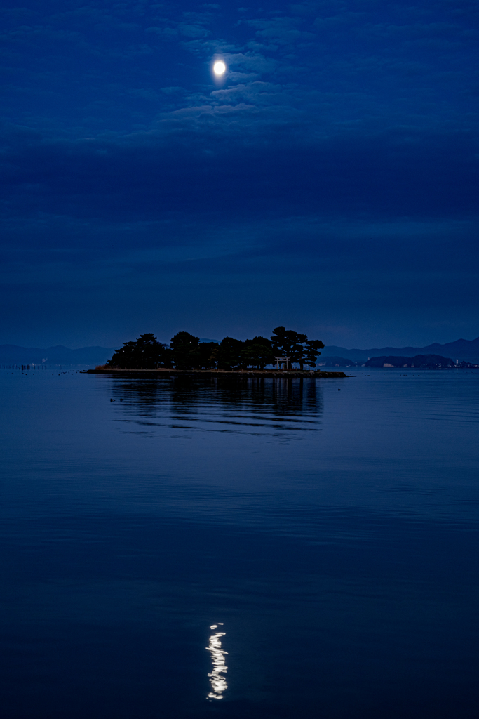 Cold Moon～嫁ヶ島～