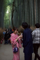 和装の二人