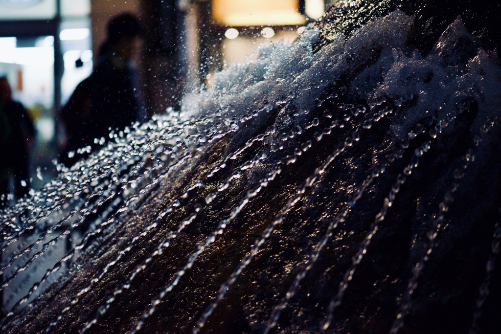水の造形