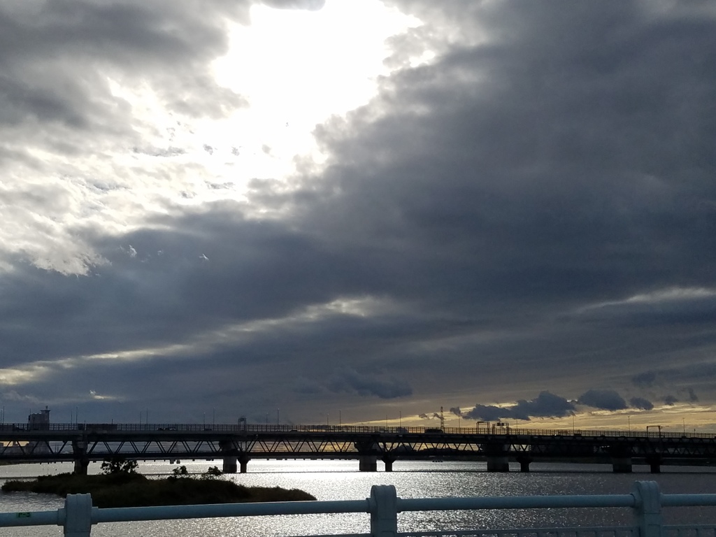 9.28曇り.強風3
