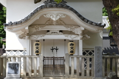 白い・・大阪最古の文庫