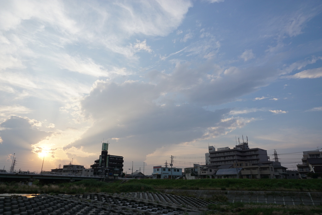 浅川からの夕日