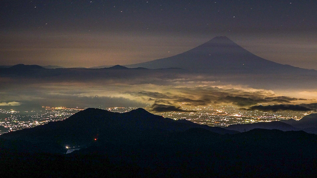 真夜中の富士