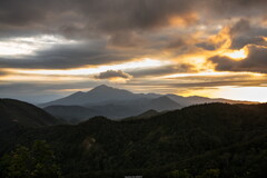 夕暮れの磐梯山