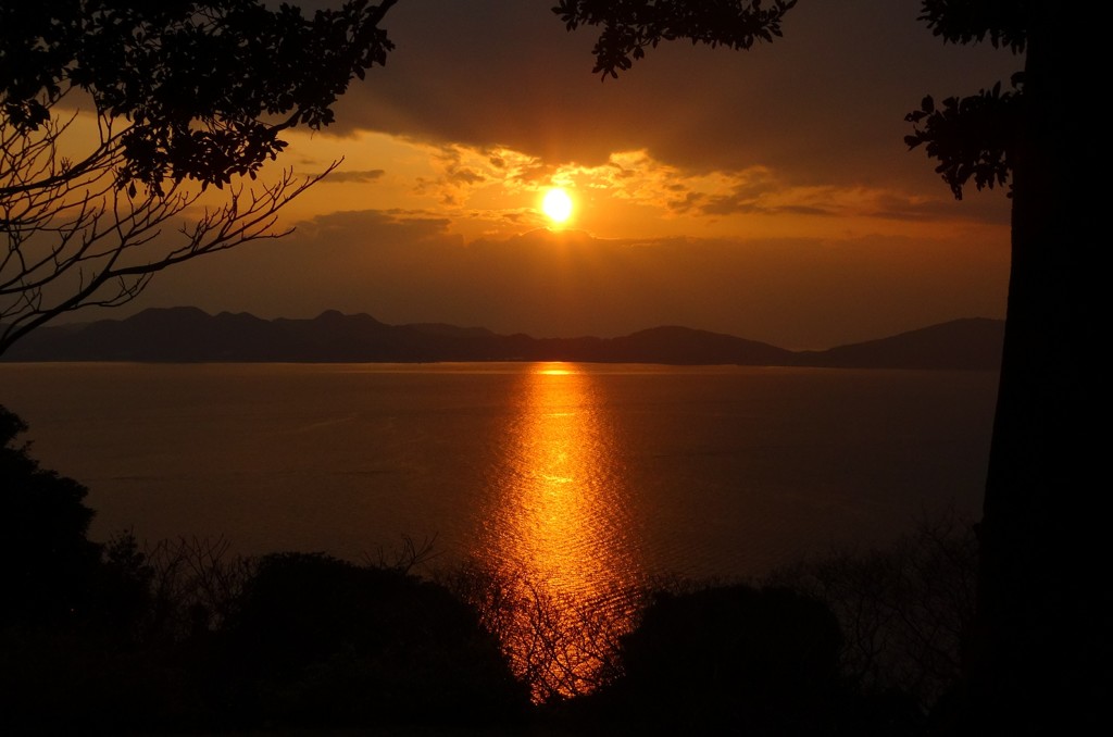 能古島からの夕陽2