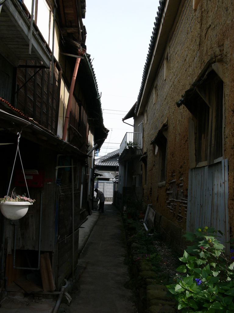 路地。