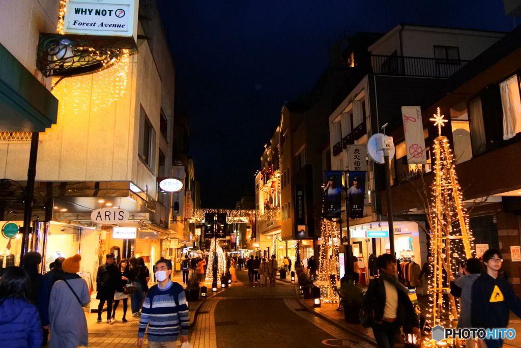 横濱  元町④  〜夜の賑わい〜