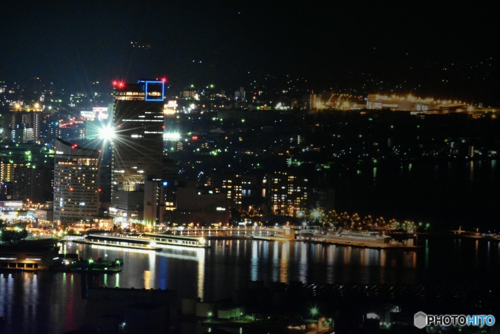 屋島から高松港を望む