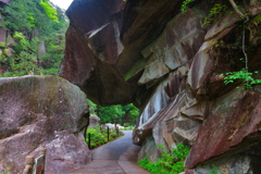 岩