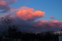 夕方の紅い雲