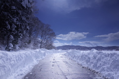 大雪の一瞬の晴れ間