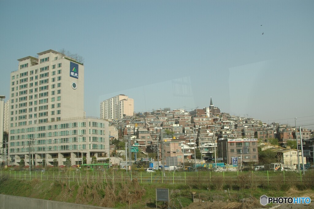 韓国現代風建物