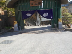 ホテルエントランス