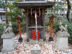 同じ神社内