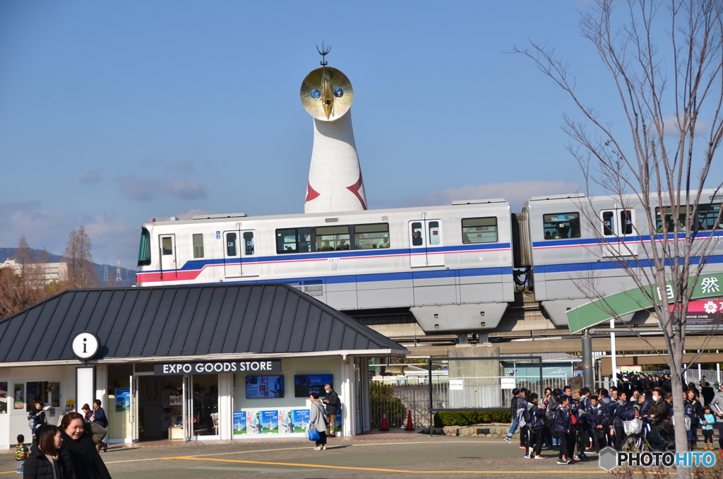 モノレ－ルと太陽の塔