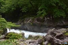 川