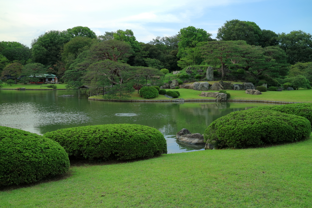 六義園