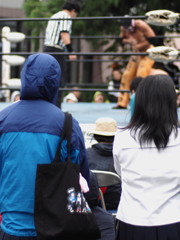 山形鉄道長井駅プロレス観戦少女