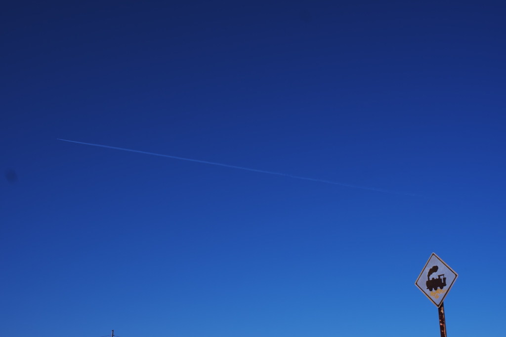  Blue sky of the Galaxy railroad